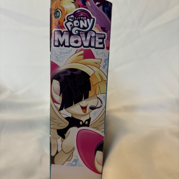 Songbird Serenade sparking and Spinning Skirt My Little Pony The Movie - Picture 12 of 13